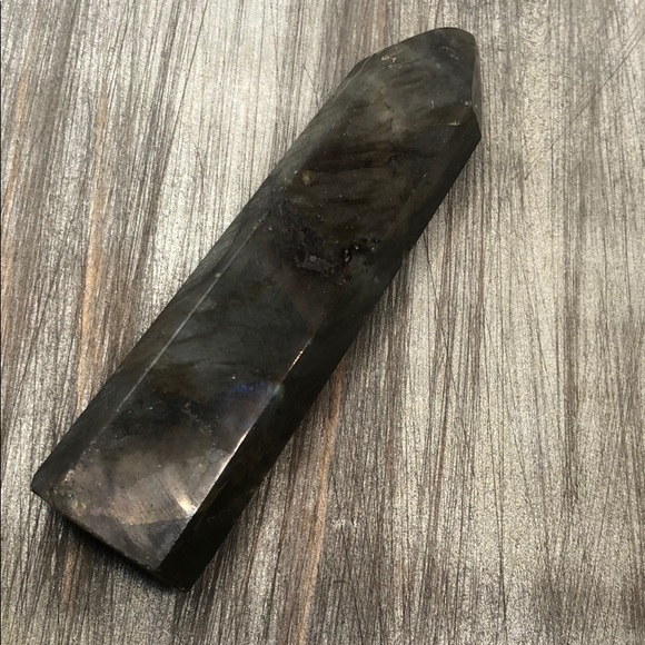 B grade pretty flash gemmy tip labradorite crystal - Picture 4 of 11